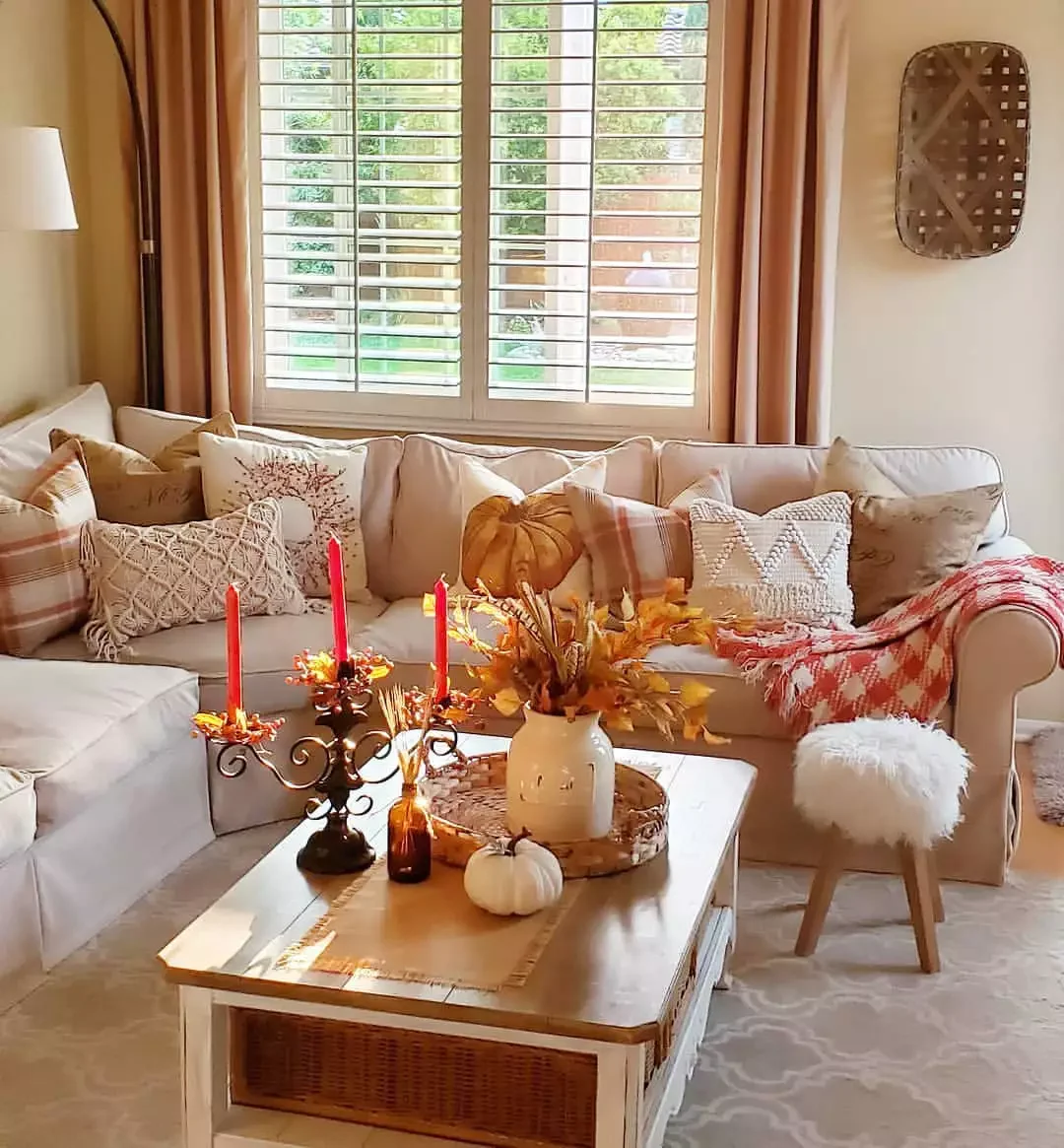 50 Stunning Fall Decorating Ideas That'll Make Your Home Feel Like Autumn Magic 7 Thow Pillows Galore