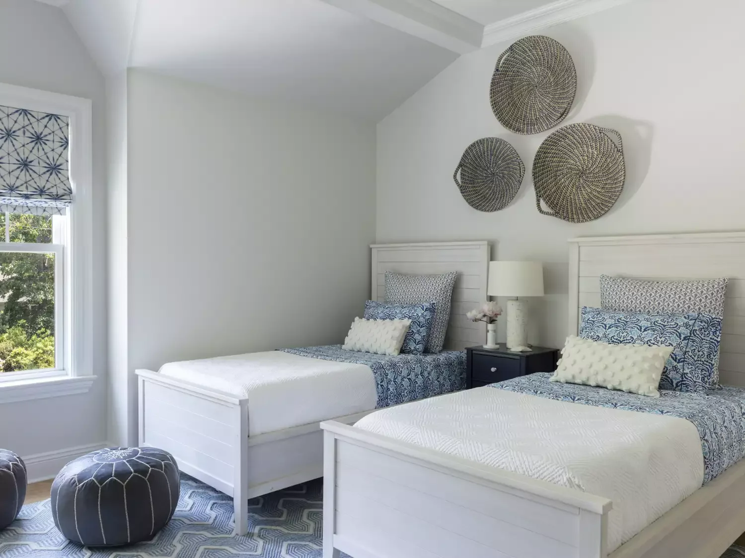 36 Coastal Home Decor Ideas That Transform Your Space Into a Seaside Sanctuary 26 Tie in Patterns of Blue and White