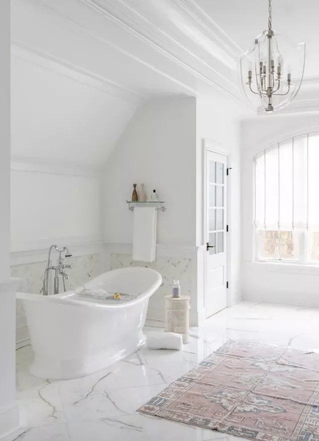 25 Stunning Gray Tile Ideas to Transform Your Bathroom Into a Showstopper 16 Timeless Modern