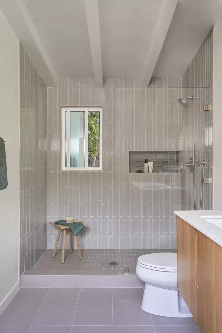 30 Stunning Walk-In Shower Tile Ideas to Transform Your Bathroom 11 Tonal Tiles