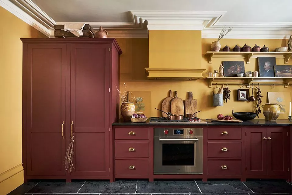 64 Stunning Kitchen Cabinet Ideas to Transform Your Space Traditional Brass Hardware