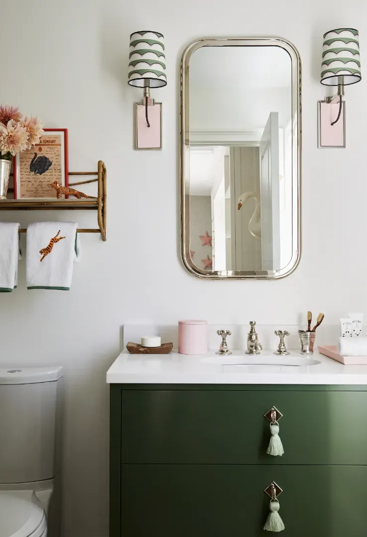 28 Timeless Preppy Home Decor Ideas That Transform Every Space 23 Transform a Basic Bathroom