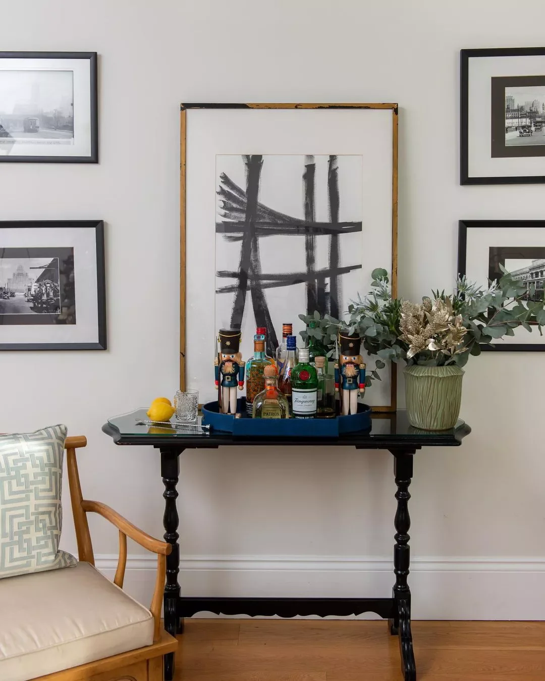 36 Creative Mini Bar Ideas to Transform Any Space Into Your Personal Cocktail Haven 20 Tray Chic