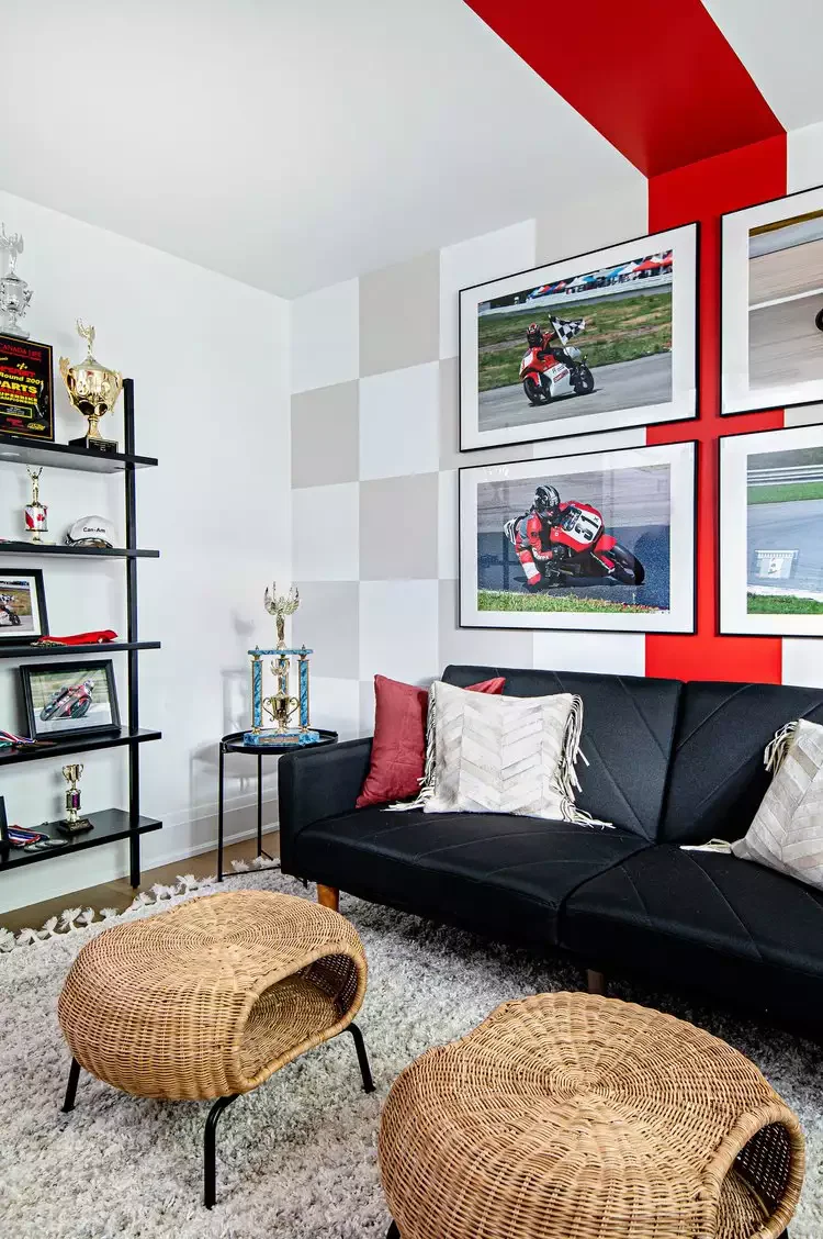 48 Creative Ways to Transform Your Extra Room Into Something Amazing 2 Trophy Room