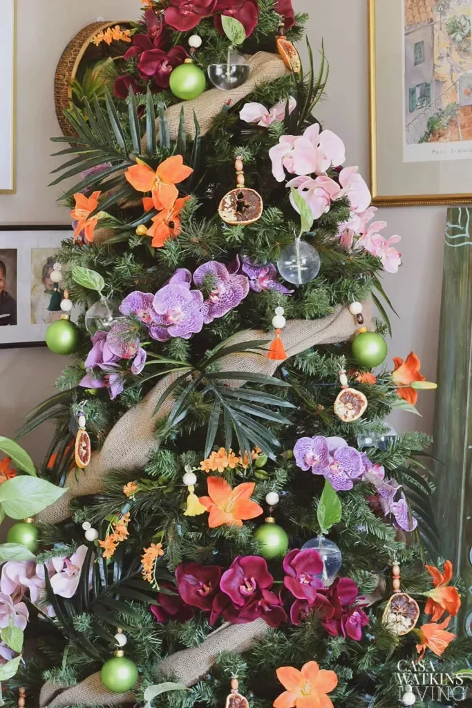 60 Stunning Christmas Tree Ideas to Transform Your Home This Holiday Season 5 Tropical Christmas Tree