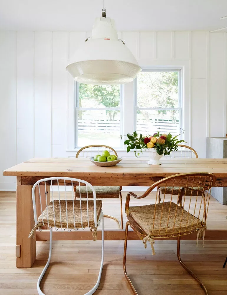 32 Modern Farmhouse Dining Room Ideas That Bring Rustic Warmth to Your Home Try Board and Batten