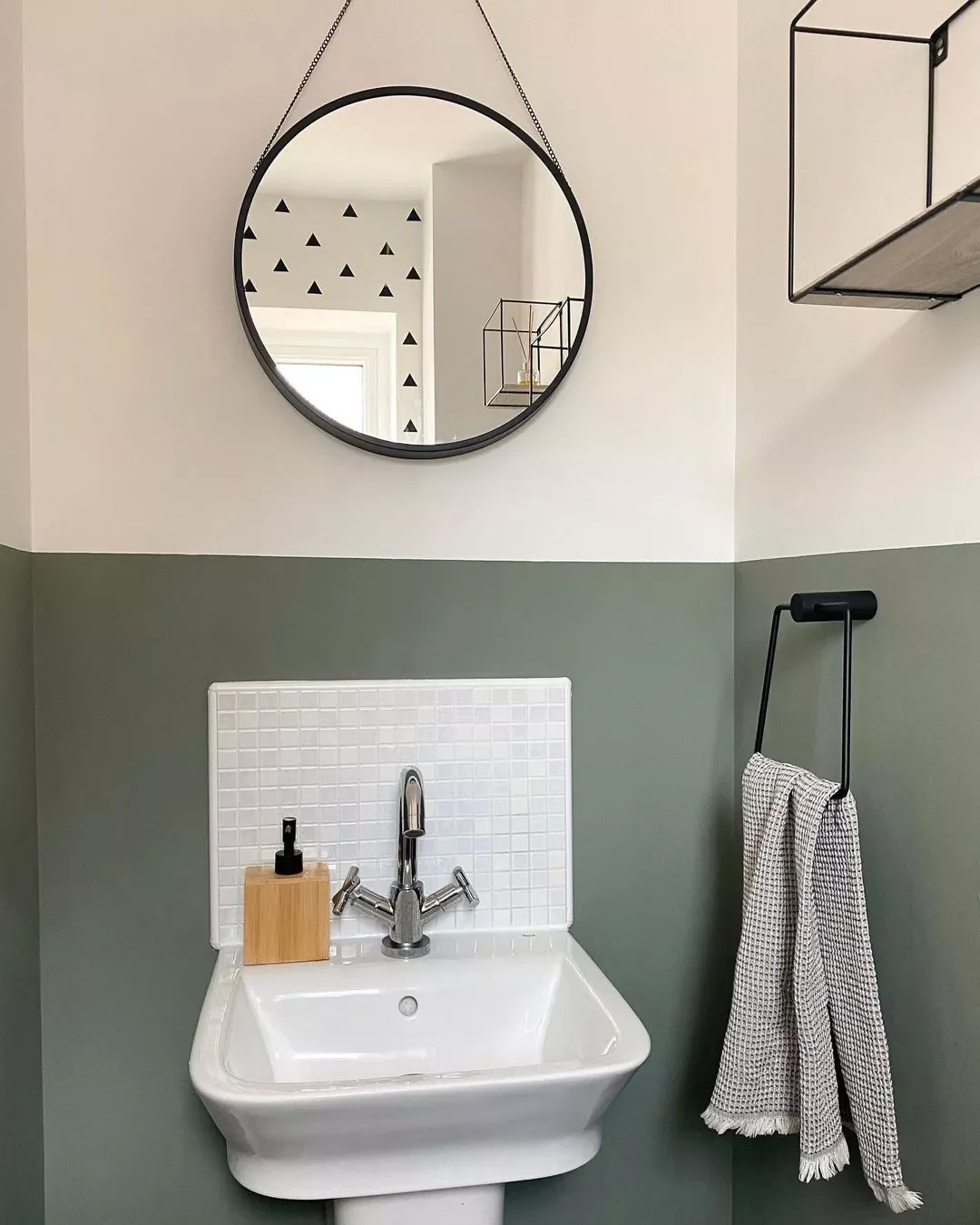 23 Stunning Sage Green Bathroom Ideas That Will Transform Your Space 6 Try Colorblocking