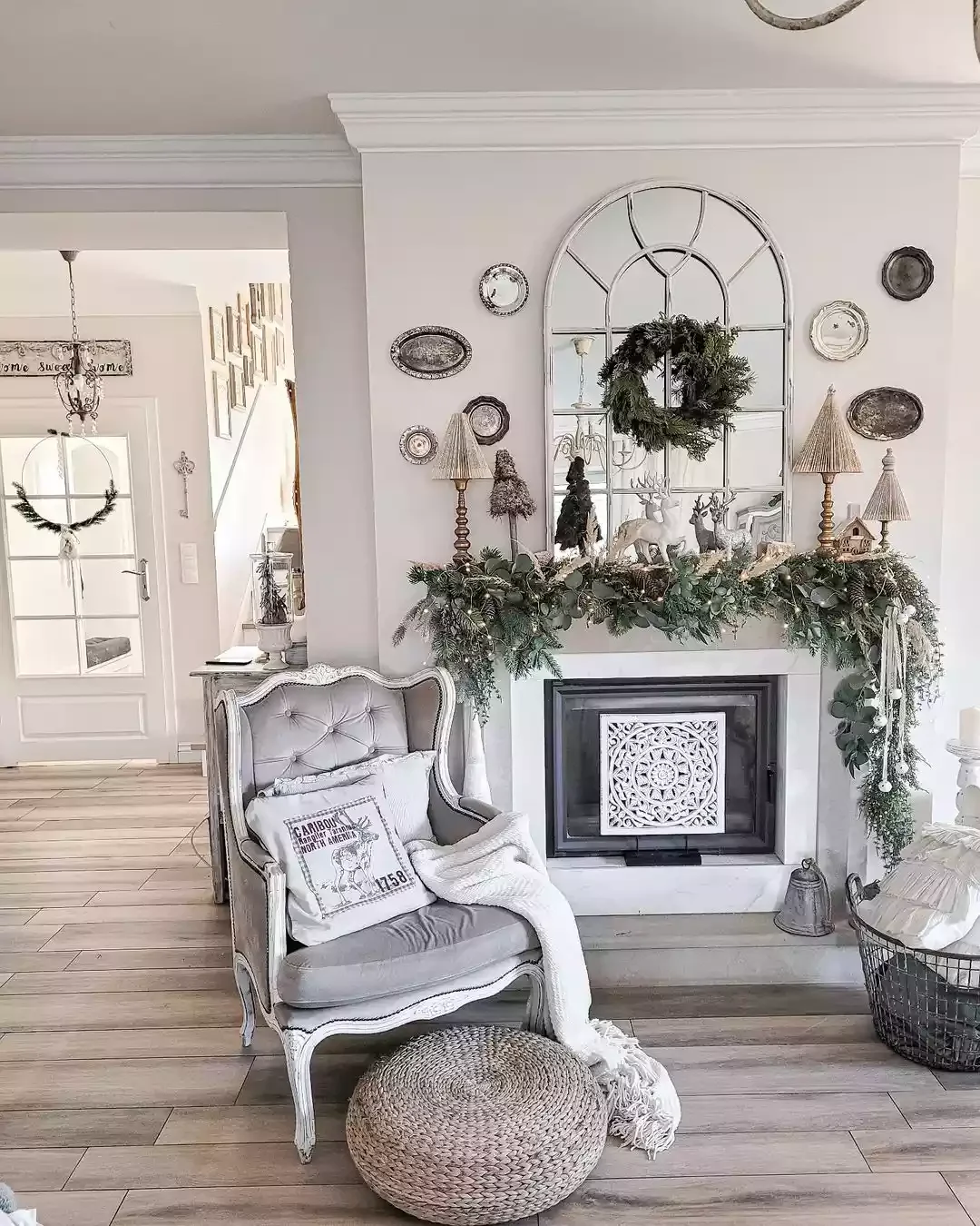 33 Cozy Farmhouse Fireplace Styling Ideas That Transform Your Living Space 10 Try Neutral Christmas Decor