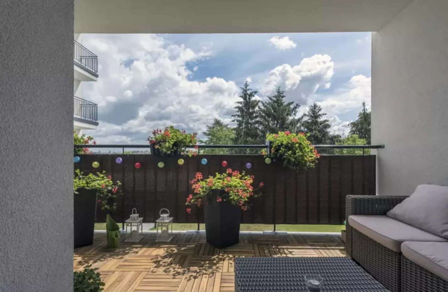 17 Stunning Patio Tile Designs That Will Transform Your Outdoor Space 11 Try Out Wood