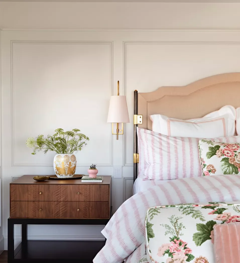 34 Creative Wall Paneling Ideas to Transform Every Room in Your Home 4 Try Picture Frame Molding