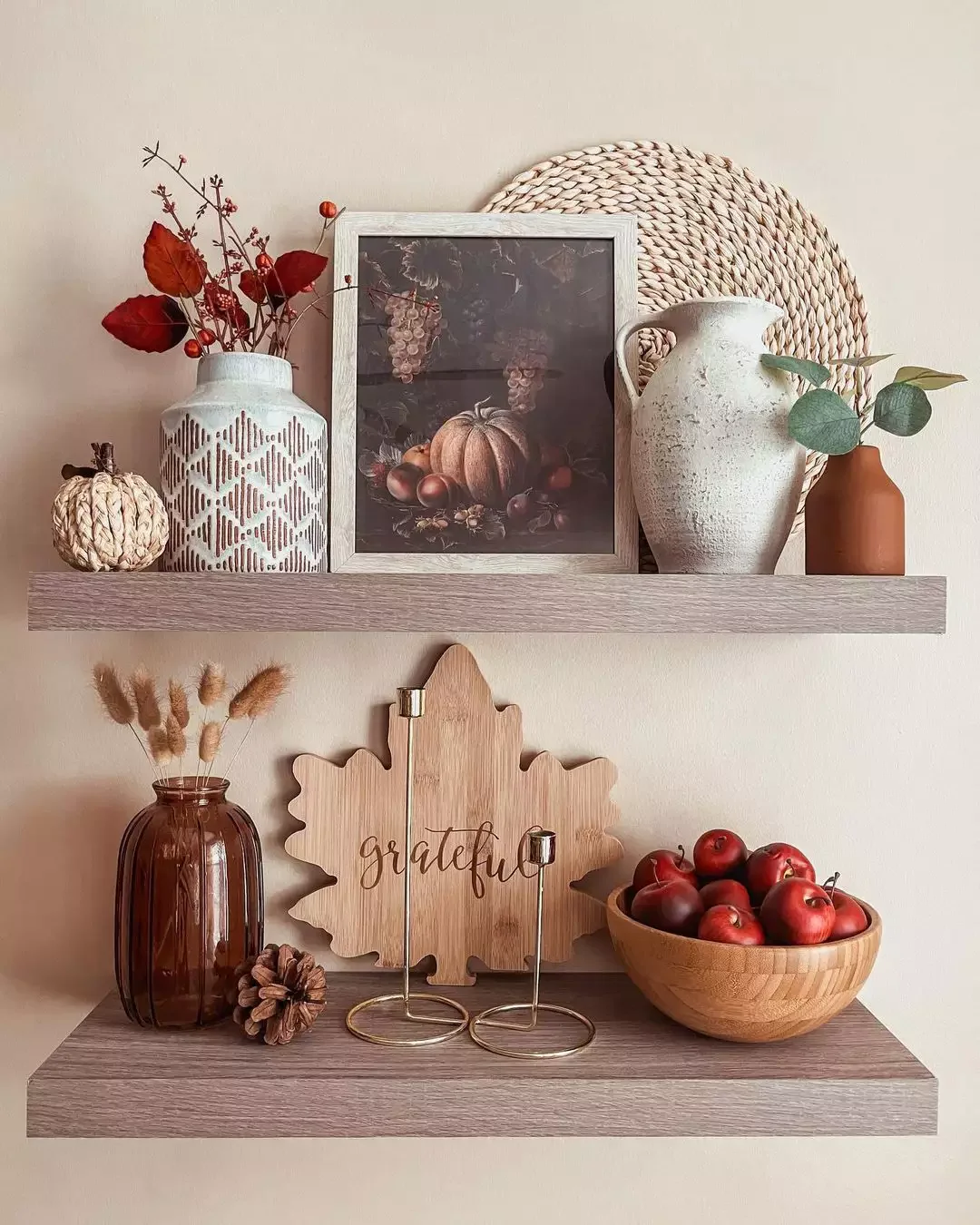 23 Stunning Natural Fall Decorations to Transform Your Home This Autumn 18 Try Seasonal Fruits
