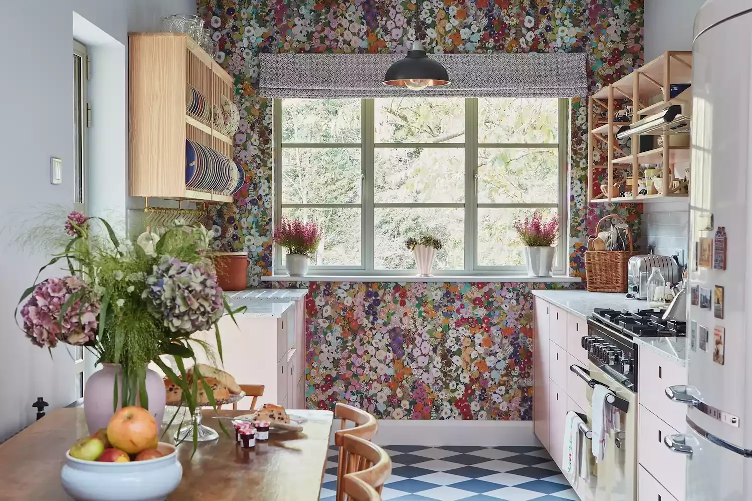 37 Stunning Kitchen Wallpaper Ideas That Will Transform Your Space Try Small-Scale Florals