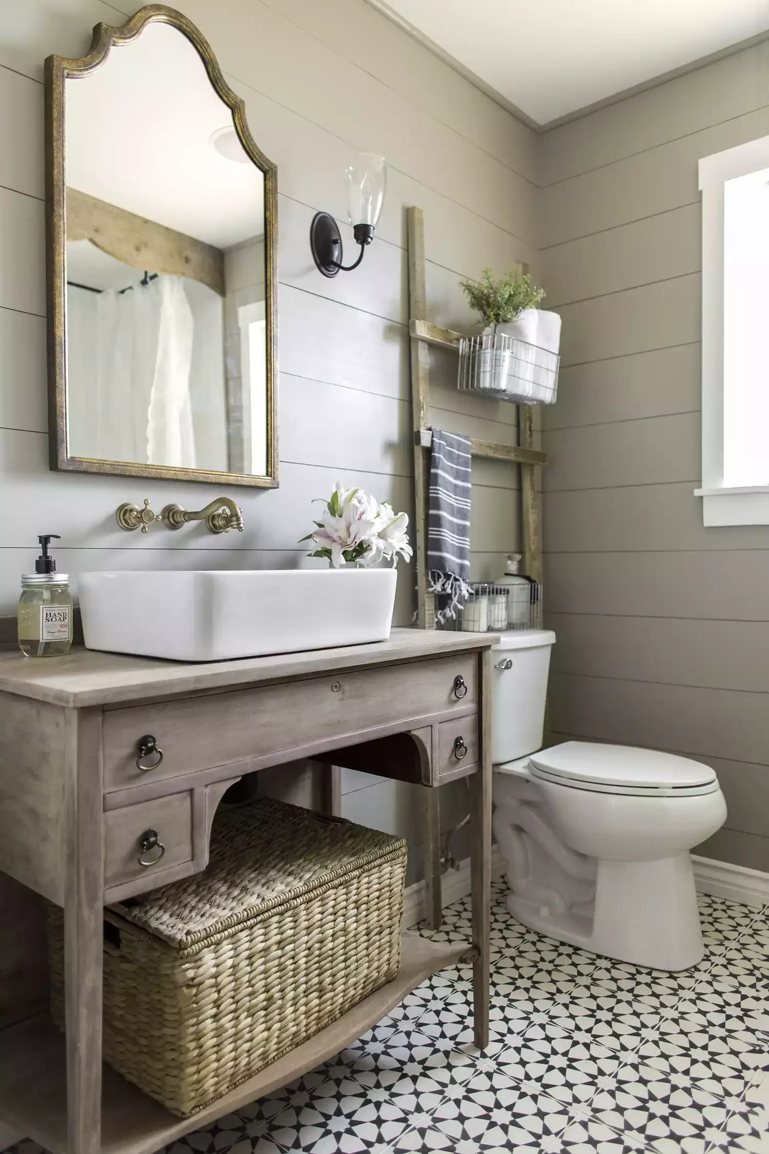 32 Stunning Modern Farmhouse Bathroom Ideas for Timeless Style 5 Try Taupe Walls