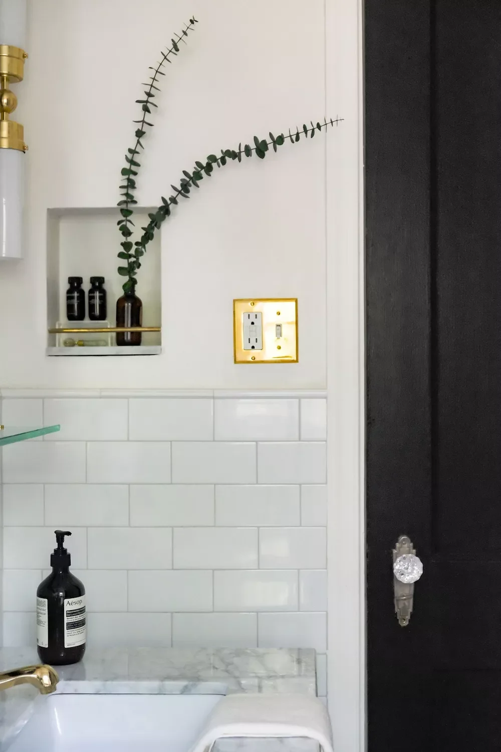 20 Brilliant Small Bathroom Tile Ideas That'll Transform Your Tiny Space 7 Try Tile Wainscoting