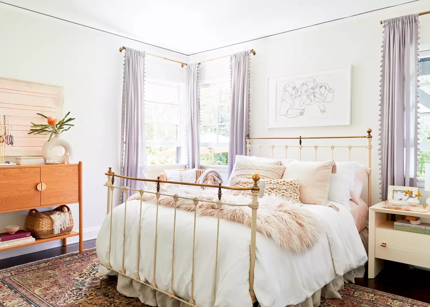 30 Stunning Window Valance Ideas That Will Transform Your Home 24 Try White Valances