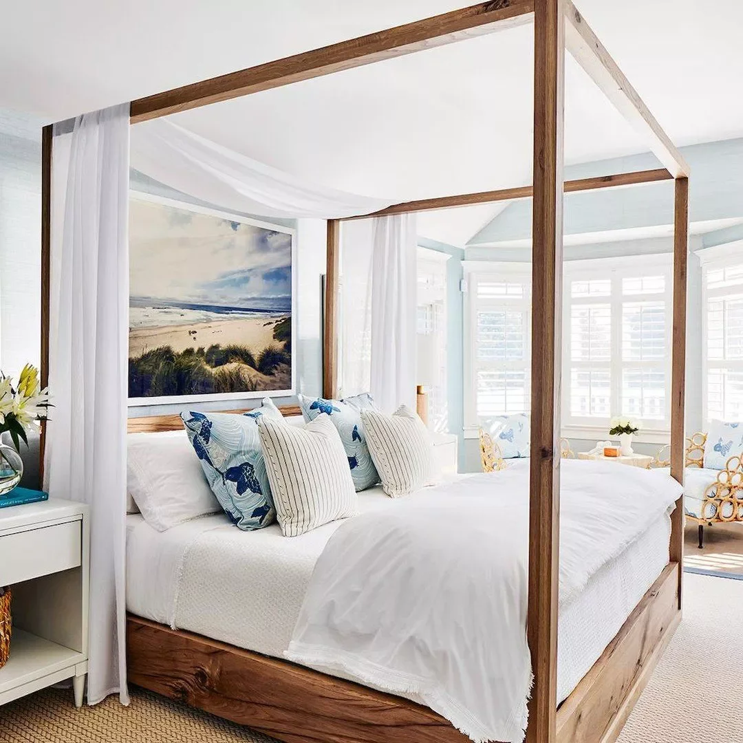 28 Couple-Friendly Bedroom Ideas That Create Perfect Harmony 3 Try a Canopy Bed