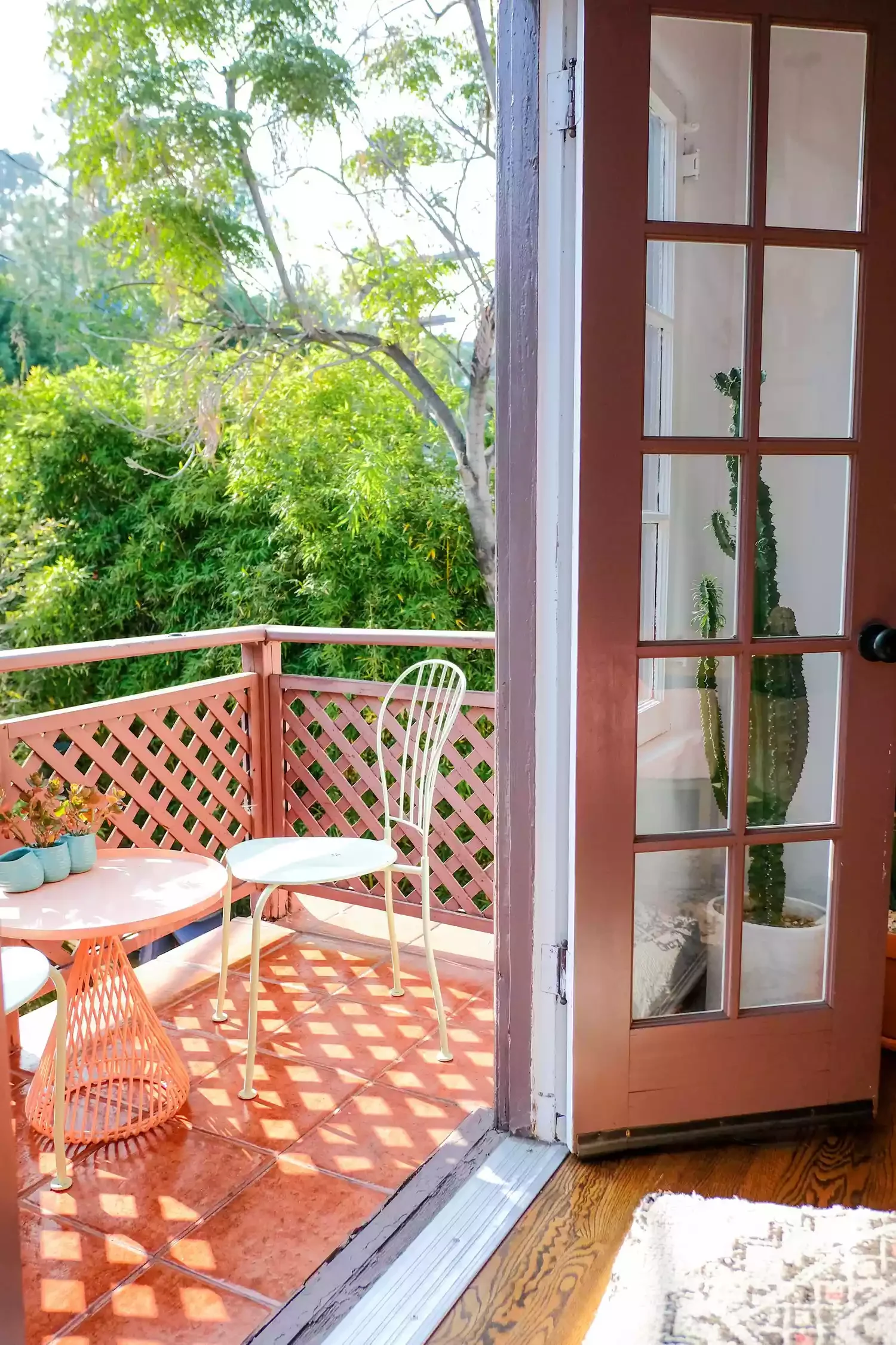 22 Creative Ways to Add Privacy to Your Balcony Space 13 Try a Lattice Style Look