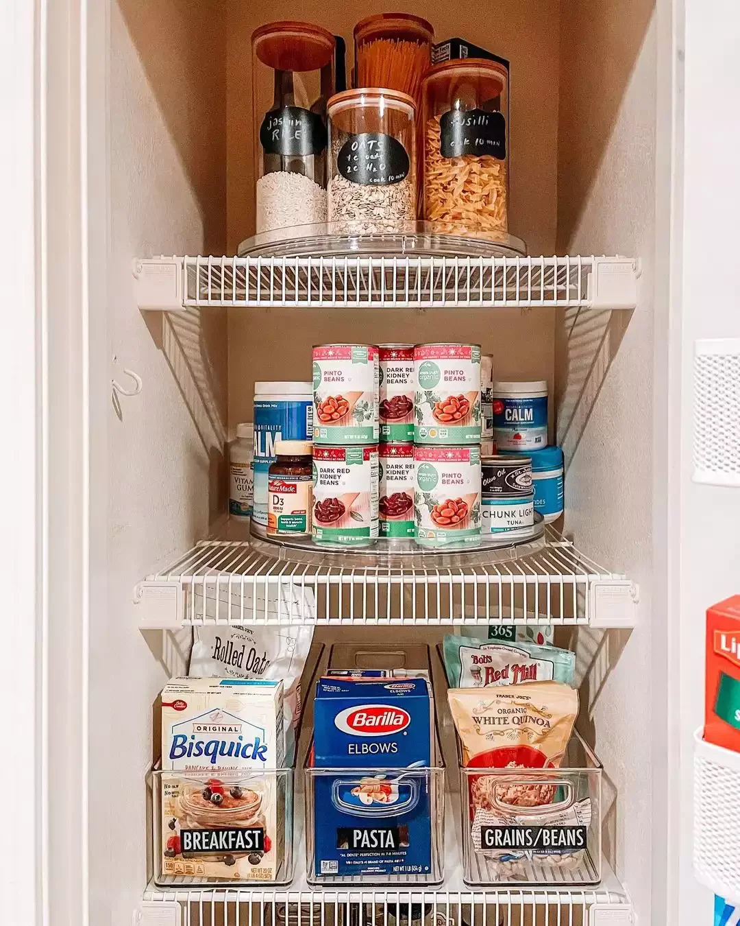 20 Genius Ways to Organize Your Tiny Pantry Like a Pro Try a Lazy Susan