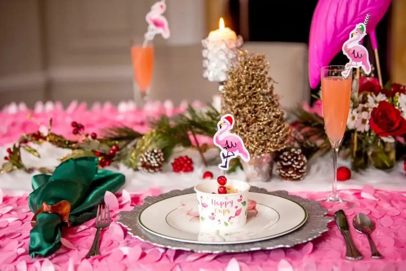 50 Festive Christmas Party Decorating Ideas Your Guests Will Absolutely Adore 39 Try a Summer Christmas Theme