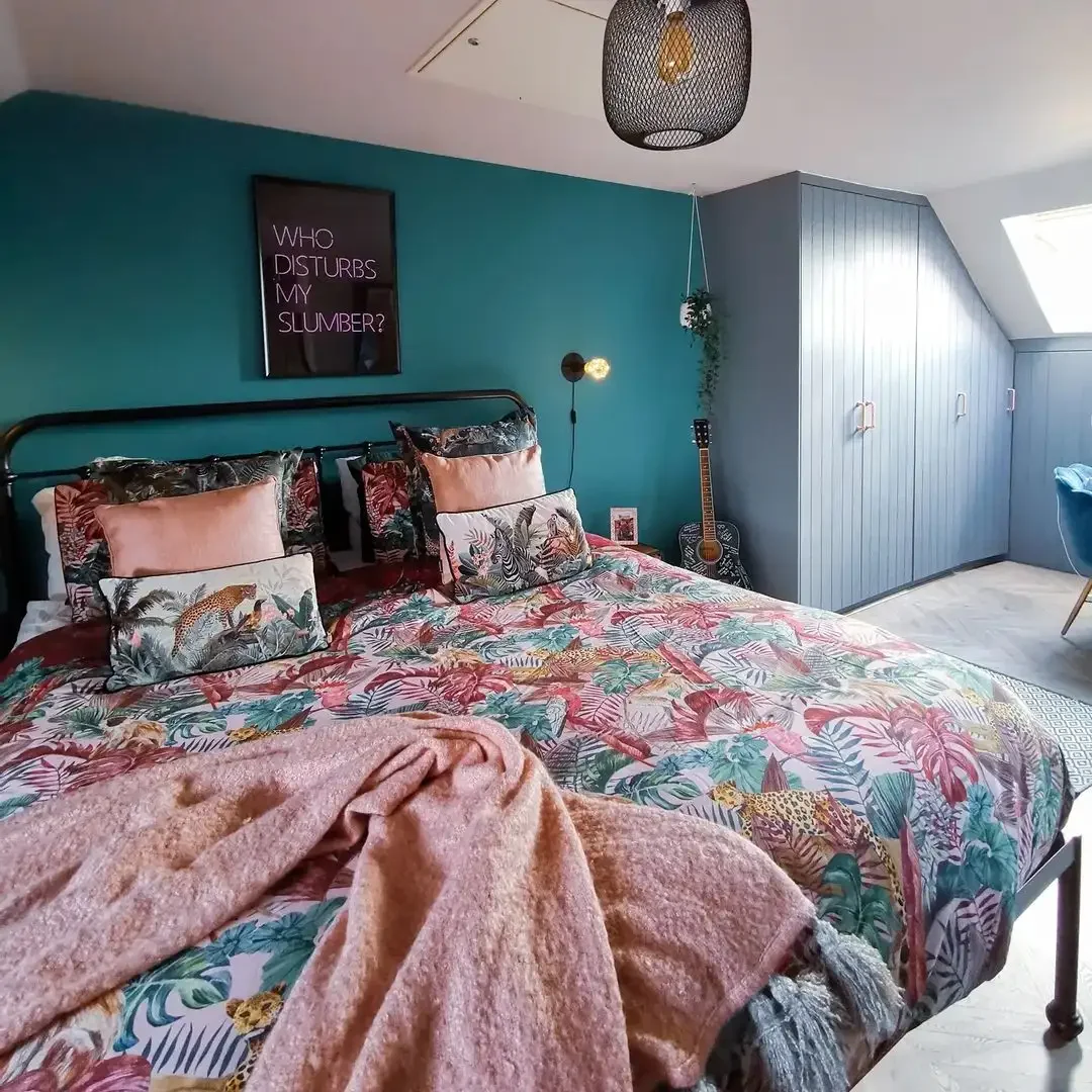 32 Stunning Teal Bedroom Designs That Will Transform Your Space 21 Try a Teal Accent Wall