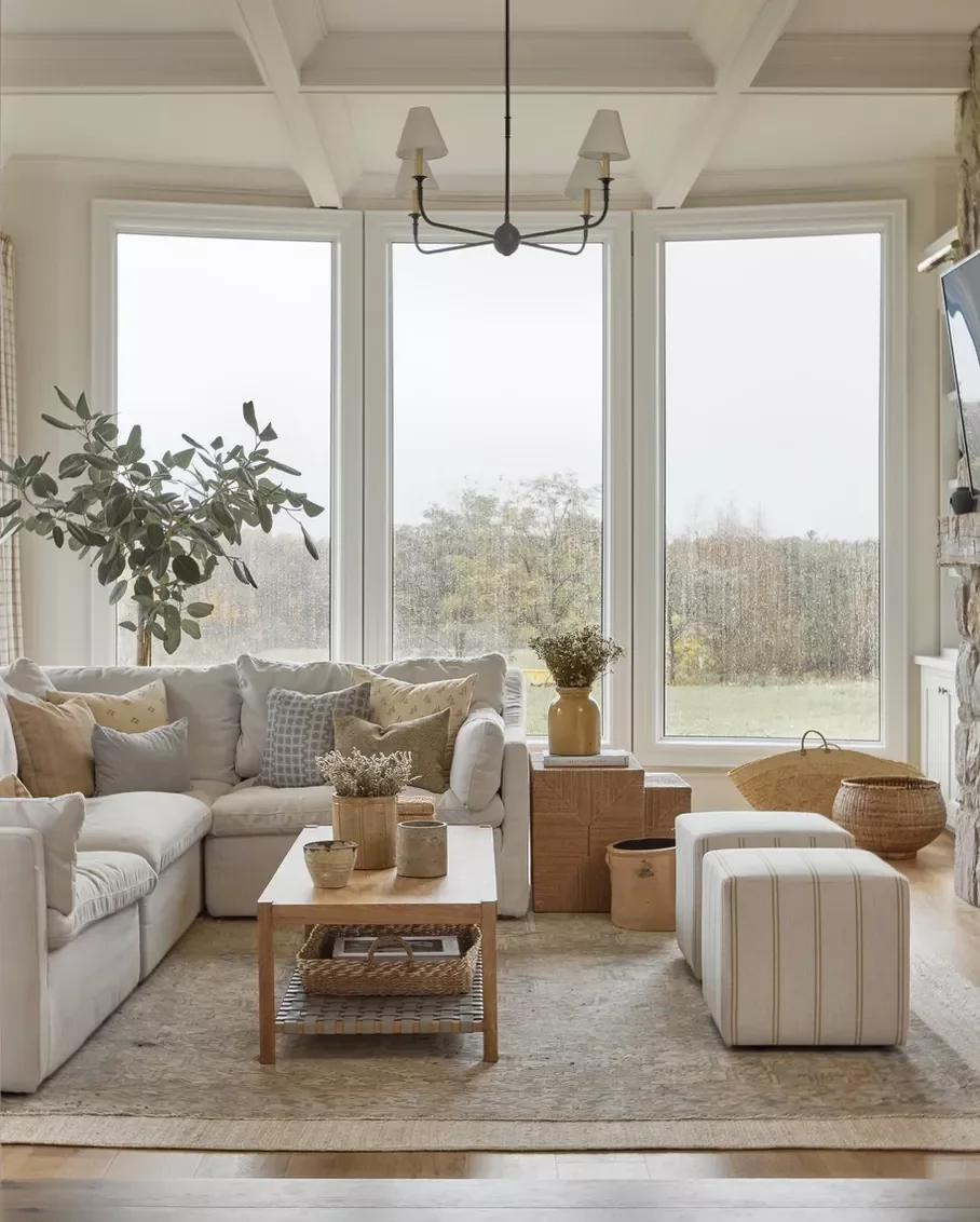 22 Stunning Ceiling Light Ideas That Will Transform Your Living Room 14 Try a Touch of Tradition