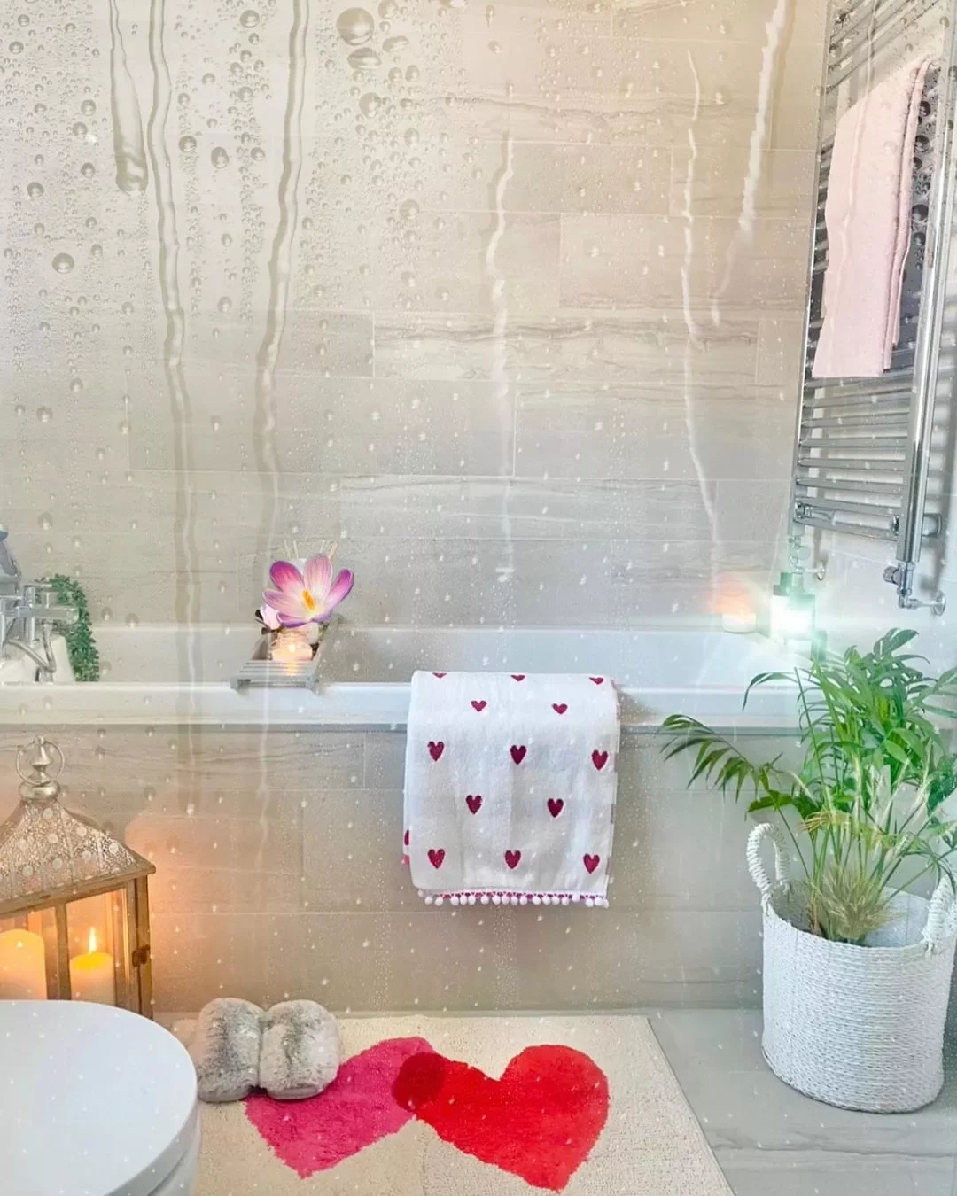 23 Brilliant Bathroom Rug Ideas That Will Transform Your Space 10 Try a Whimsical Motif