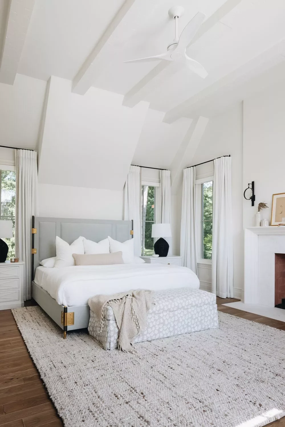 32 Stunning Gray and White Bedroom Ideas for a Classic Look That Never Goes Out of Style 30 Try an Off the Beaten Path Shade of Gray