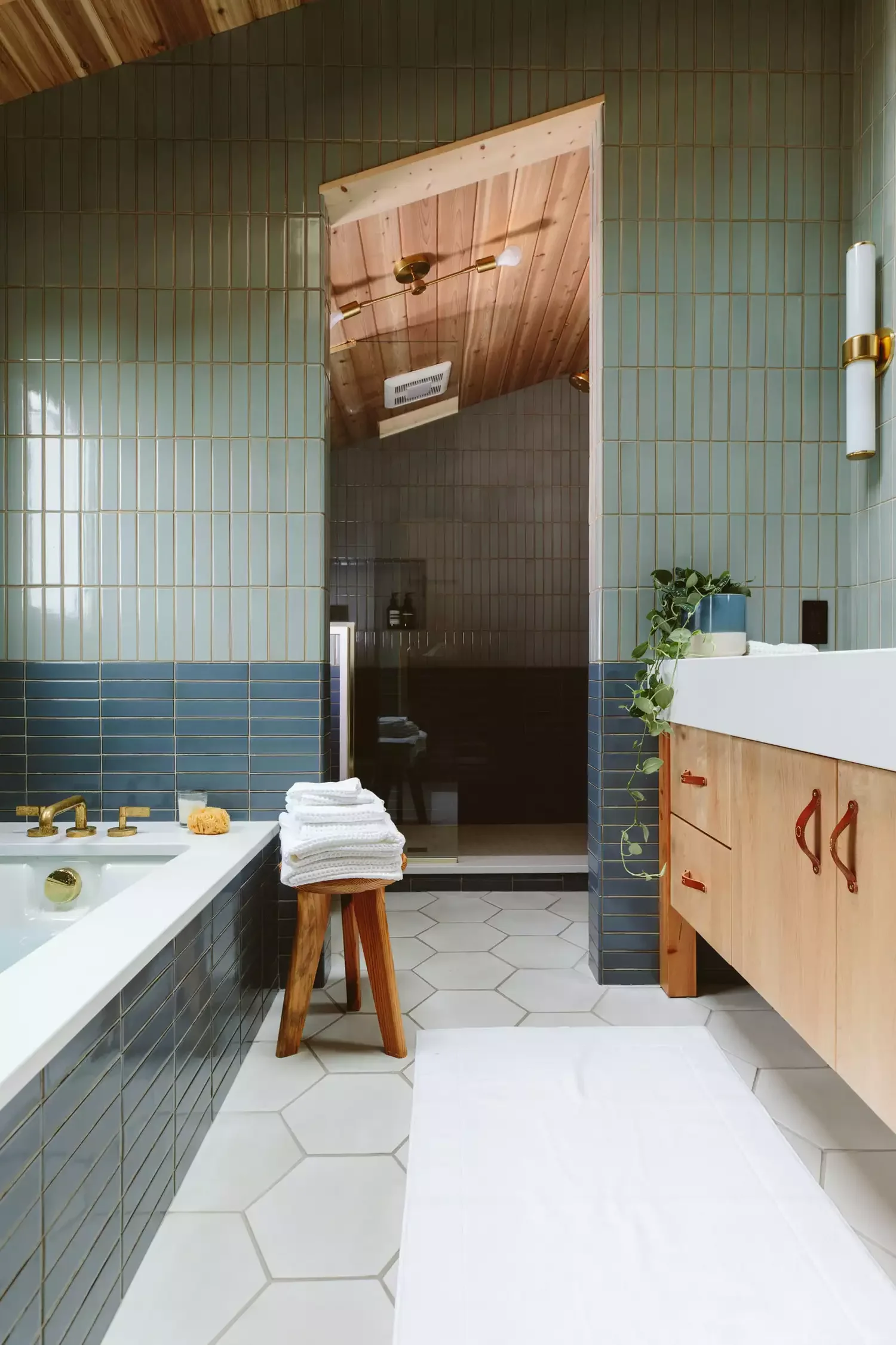 30 Stunning Walk-In Shower Tile Ideas to Transform Your Bathroom 6 Two-Tone Tile