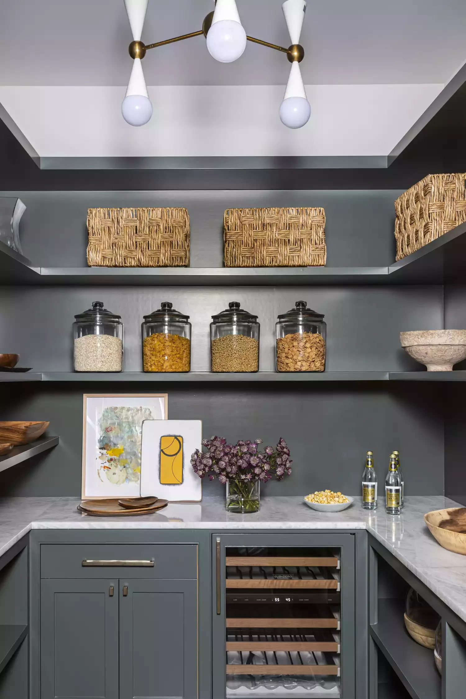 36 Kitchen Pantry Ideas That Look Amazing U-Shaped Pantry