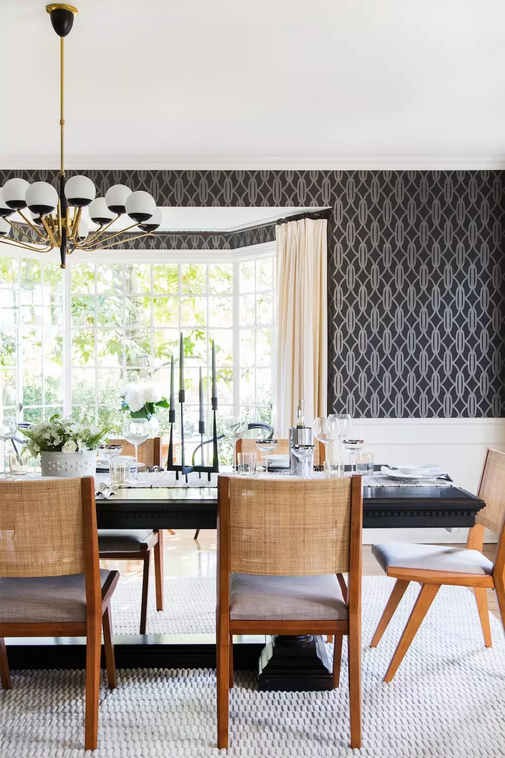 34 Stunning Tablescape Ideas to Transform Your Dining Experience All Year Long Understated Tablescape