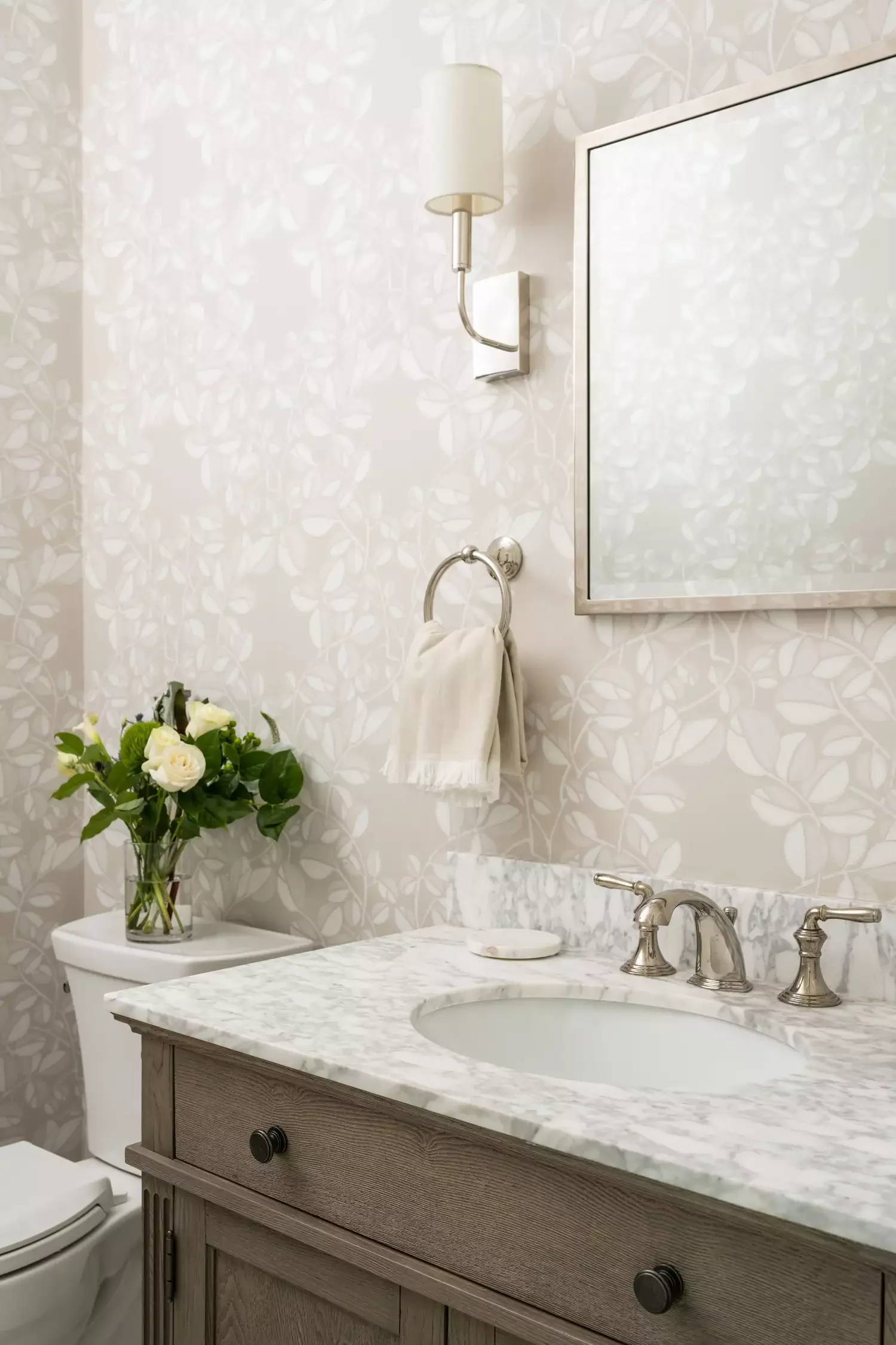 45 Sophisticated Bathroom Designs That Transform Your Home Into a Luxury Retreat 32 Understated