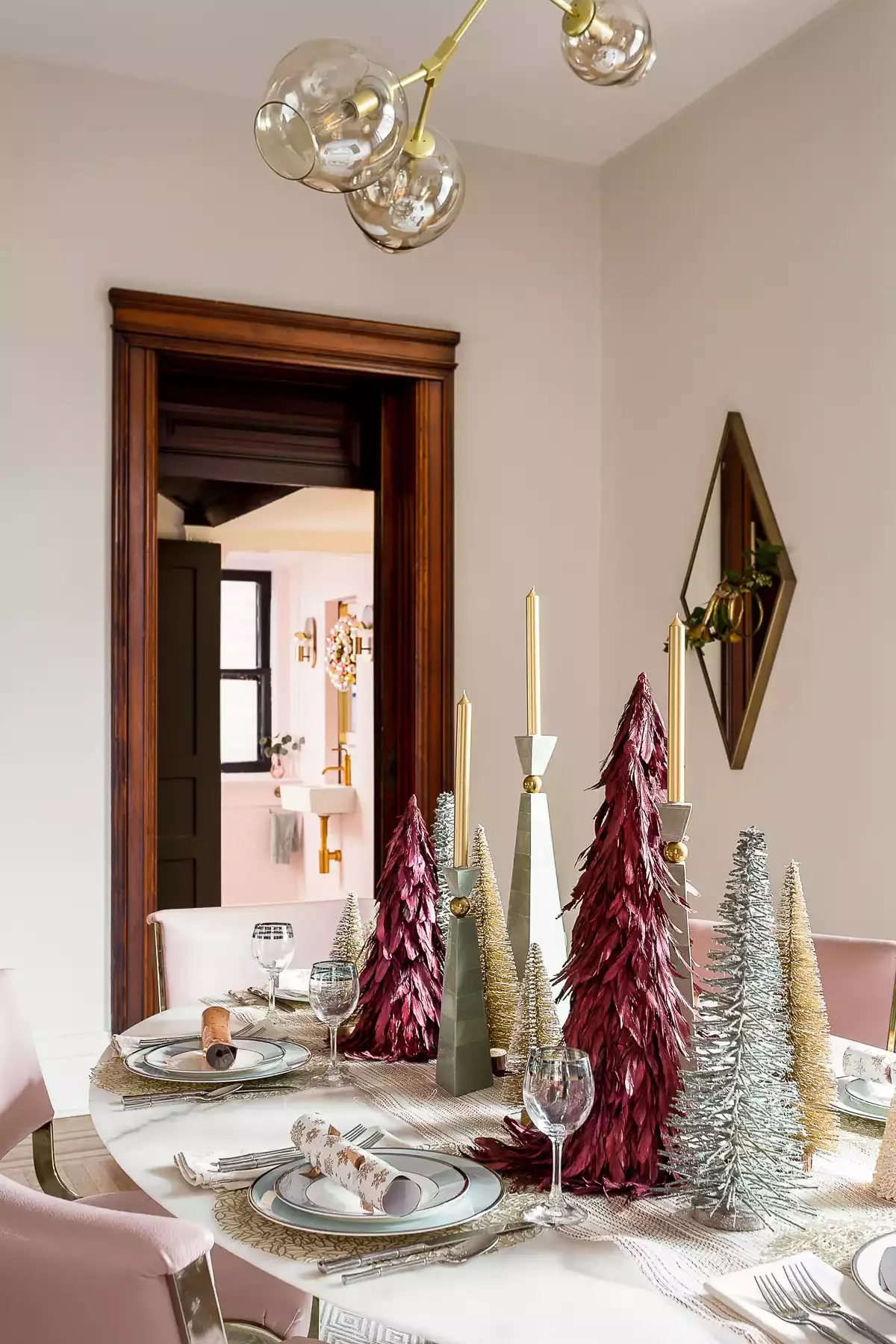 40 Stunning Christmas Table Decor Ideas That Will Make Your Holiday Gatherings Unforgettable 5 Unexpected Colors