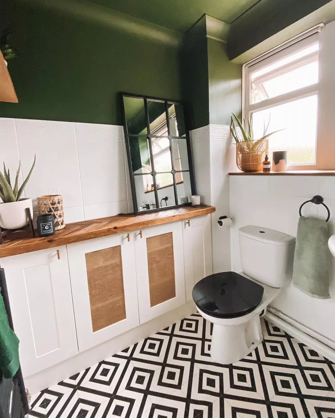 72 Budget-Friendly DIY Home Decor Ideas for Every Skill Level Upcycled Bathroom Decor