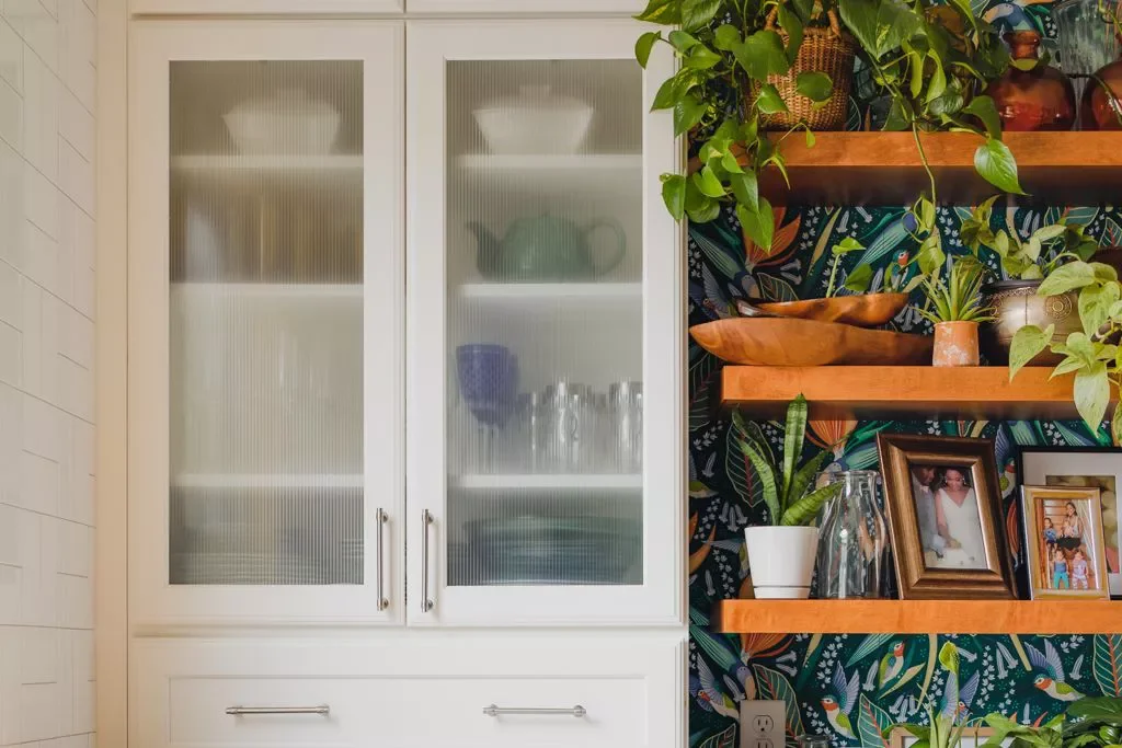 58 Creative Kitchen Decorating Ideas to Transform Your Space with Style Upgrade Cabinet Glass