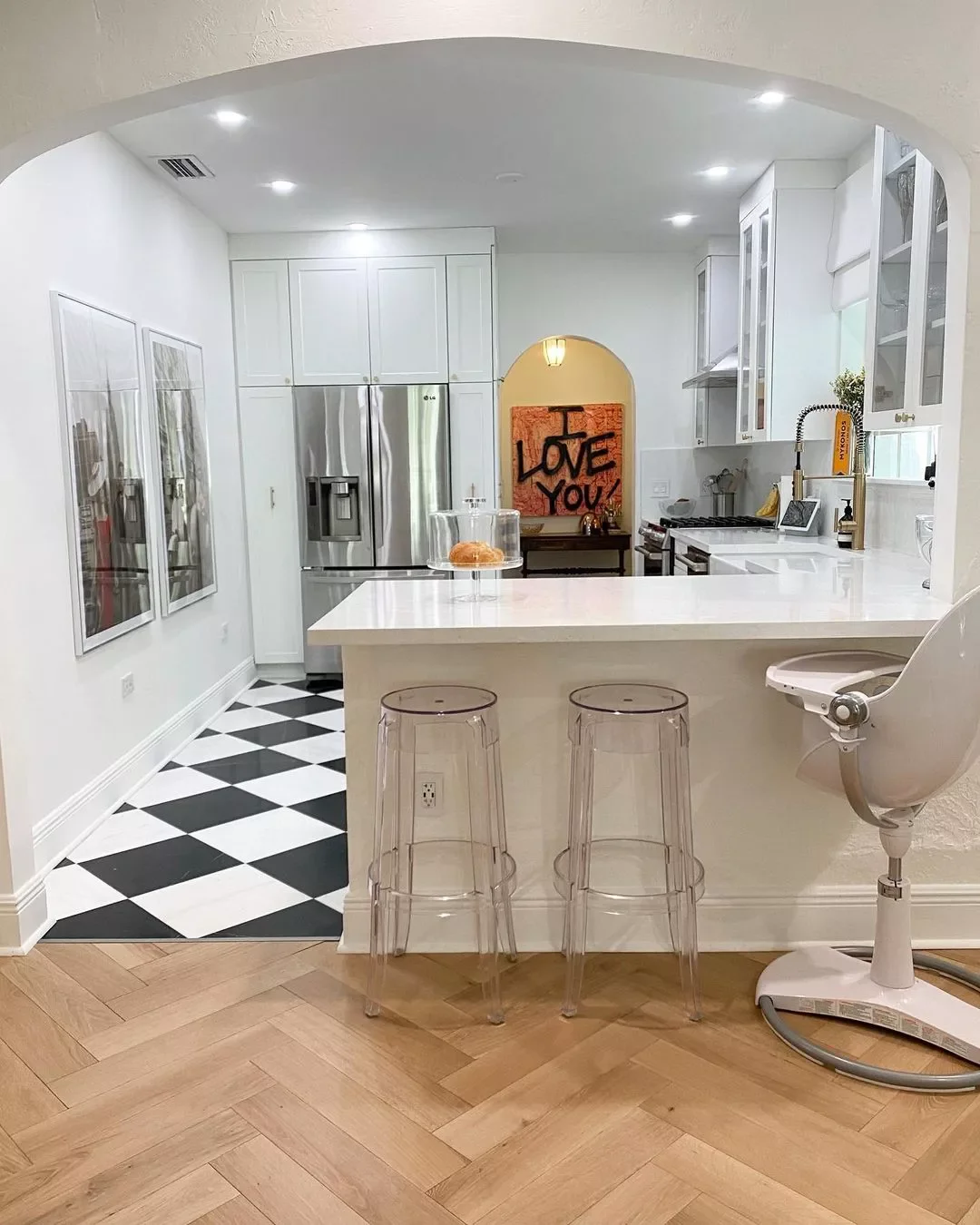 Use Acrylic Bar Stools