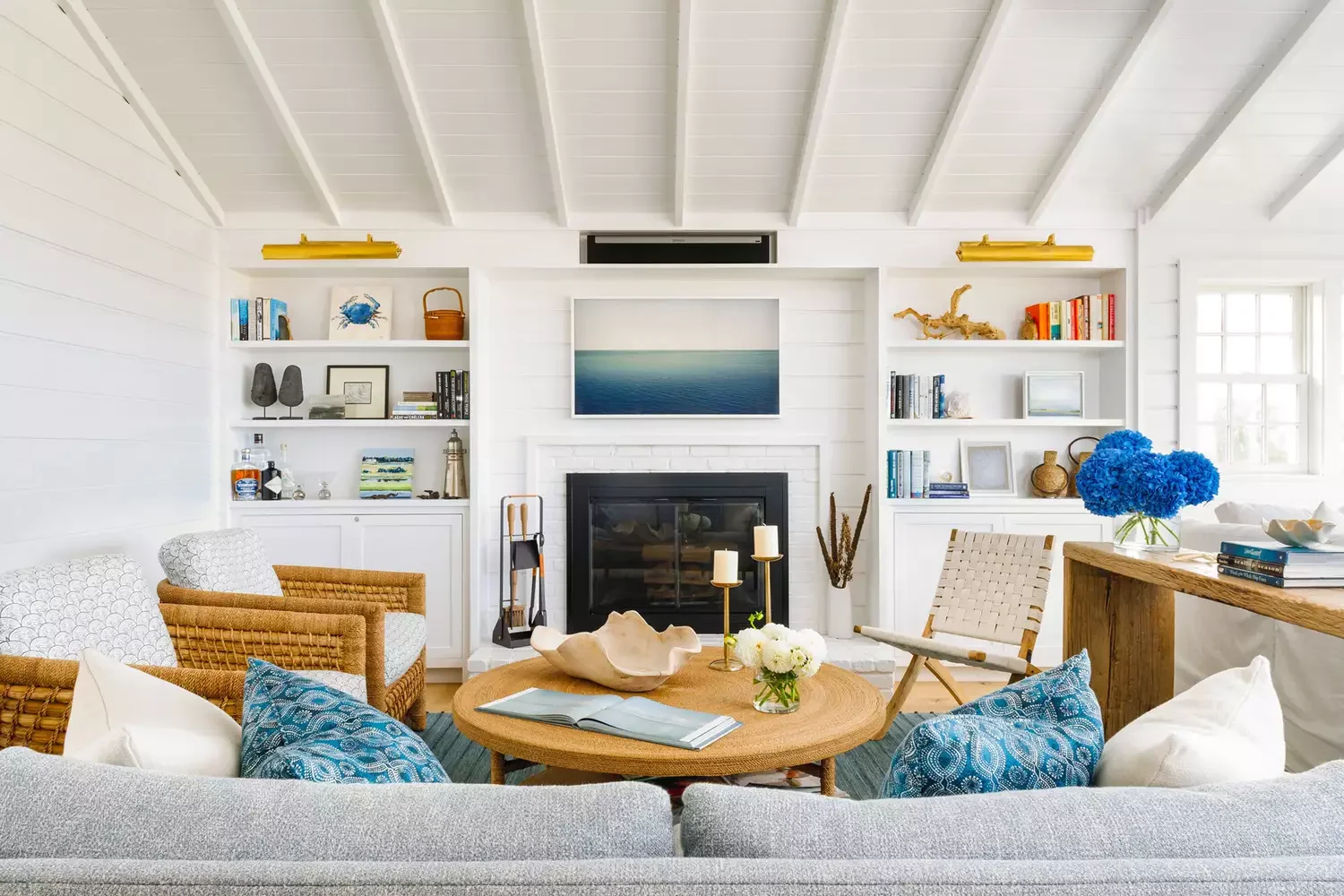 92 Living Room Styling Ideas That Will Transform Your Space Use Coastal Colors