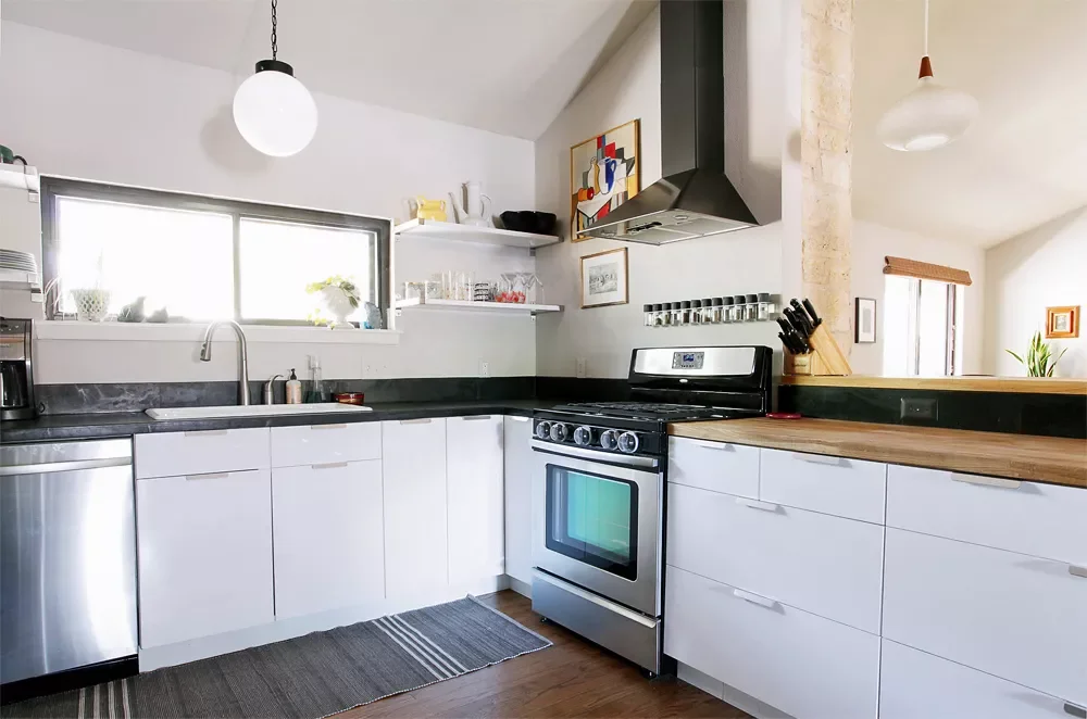 43 Stunning Midcentury Modern Kitchen Ideas to Transform Your Space 3 Use Contemporary Colors