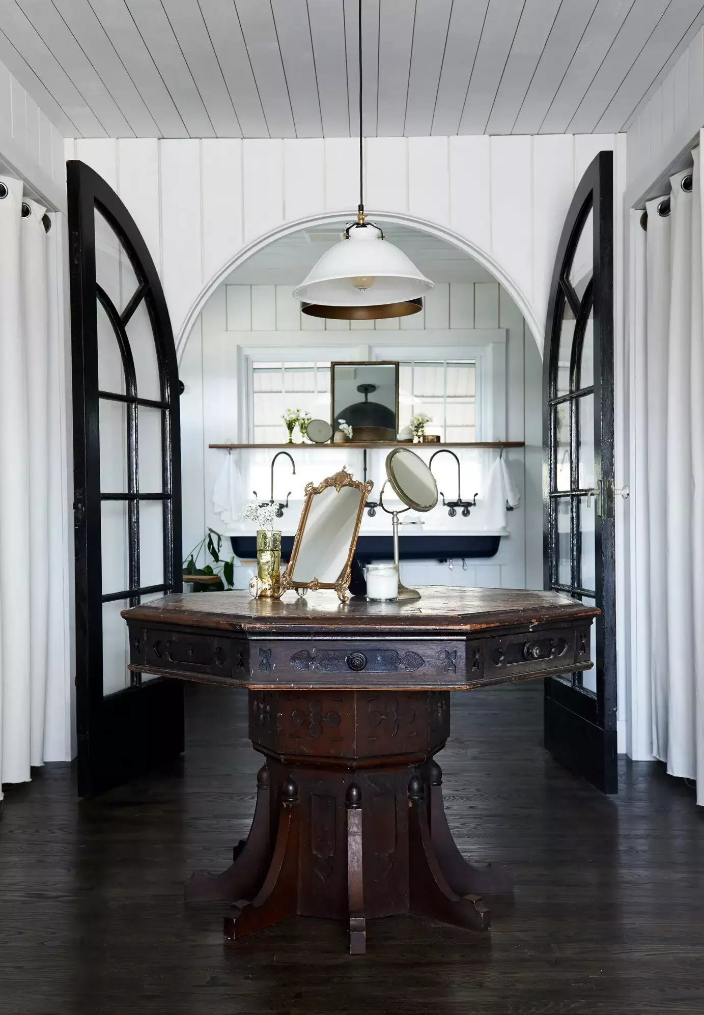 20 Vintage-Inspired Bathroom Designs That Bring Timeless Character to Your Home 8 Use Dark Wood Tones