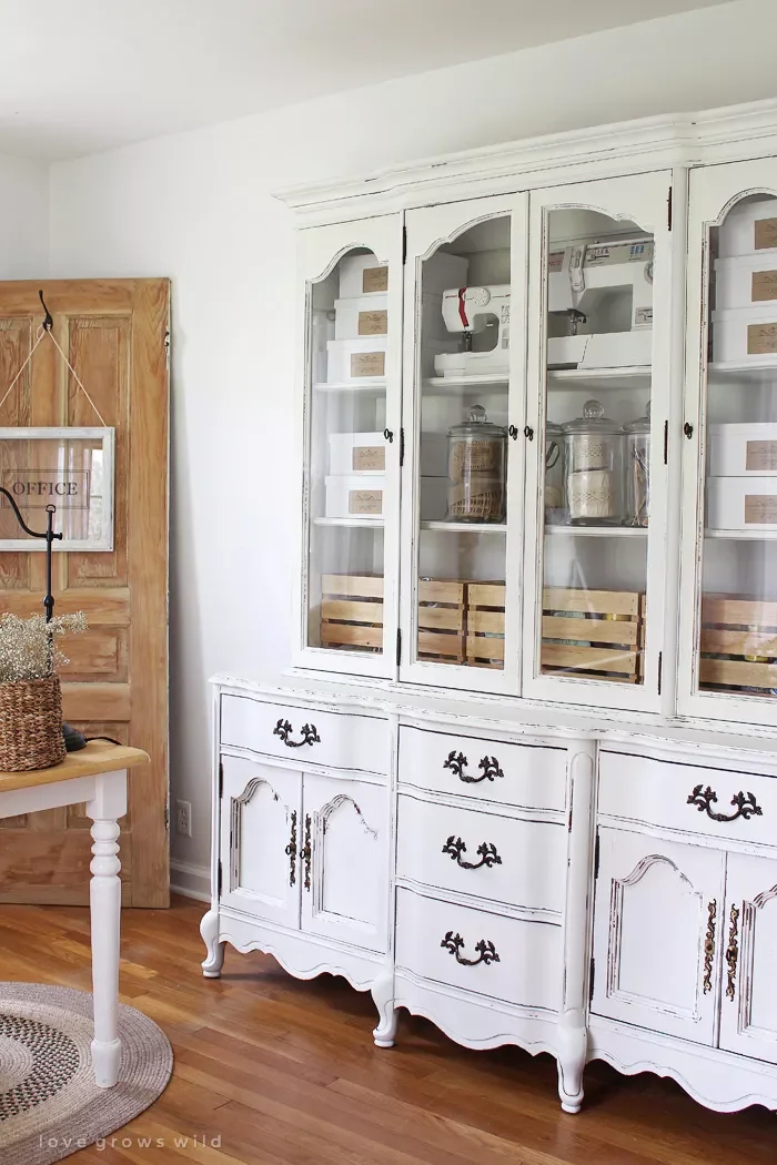 15 Brilliant Ways to Organize Your Craft Room Like a Pro Use Dining Room Furniture for Crafts