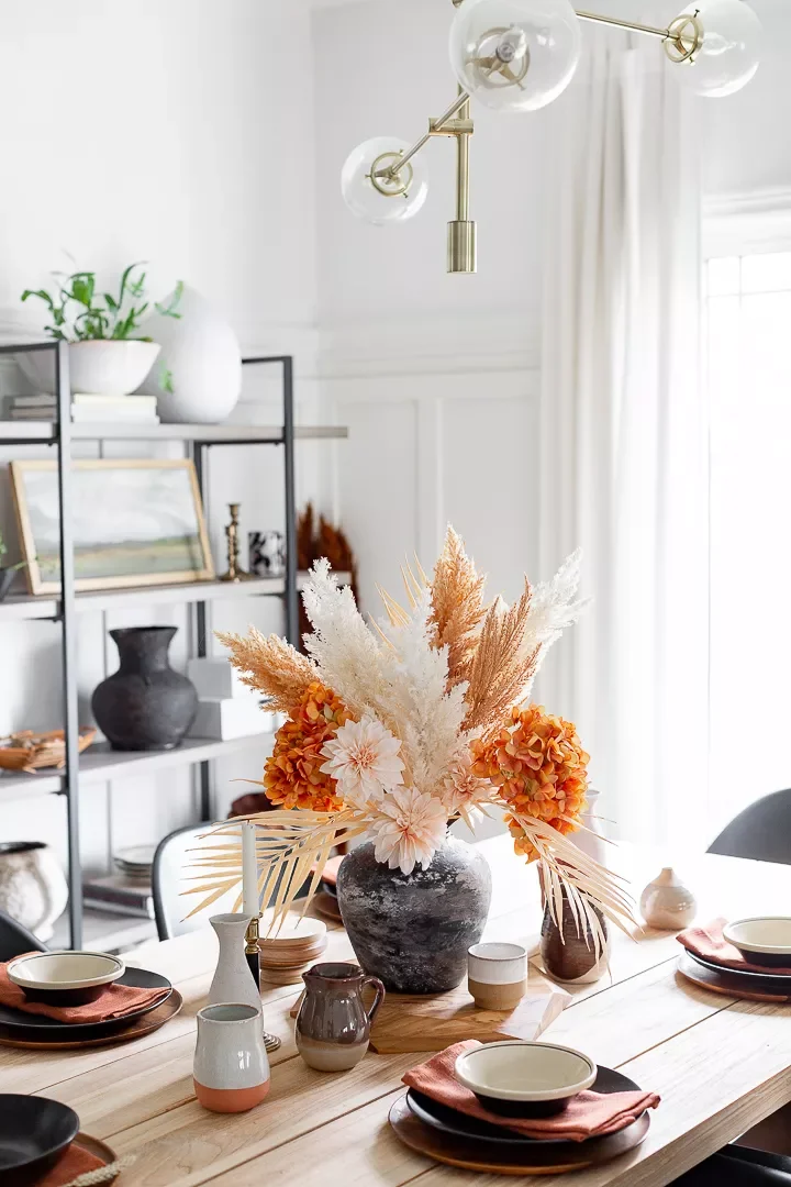 78 Beautiful Fall Table Decorating Ideas to Transform Your Seasonal Celebrations 35 Use Everlasting Florals