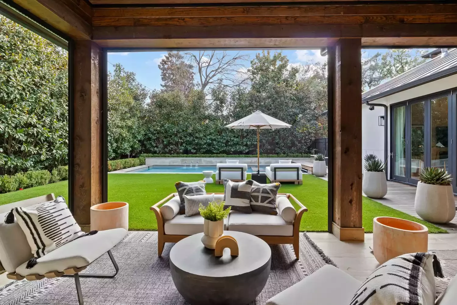17 Stunning Patio Tile Designs That Will Transform Your Outdoor Space 1 Use Large-Format Tile