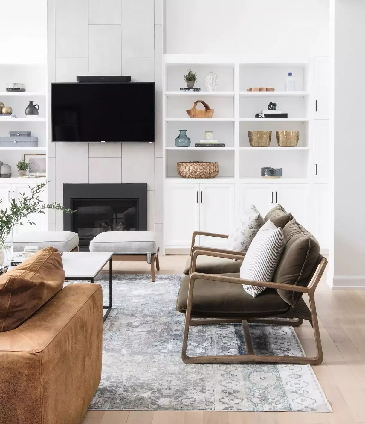 25 Stunning Electric Fireplace and TV Combinations That Look Professionally Designed 15 Use Large-Scale Tiles