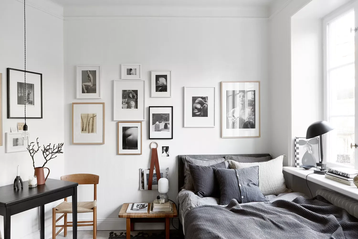 41 Smart Apartment Decorating Ideas to Transform Your Small Space Into a Stylish Home 30 Use Multipurpose Furniture