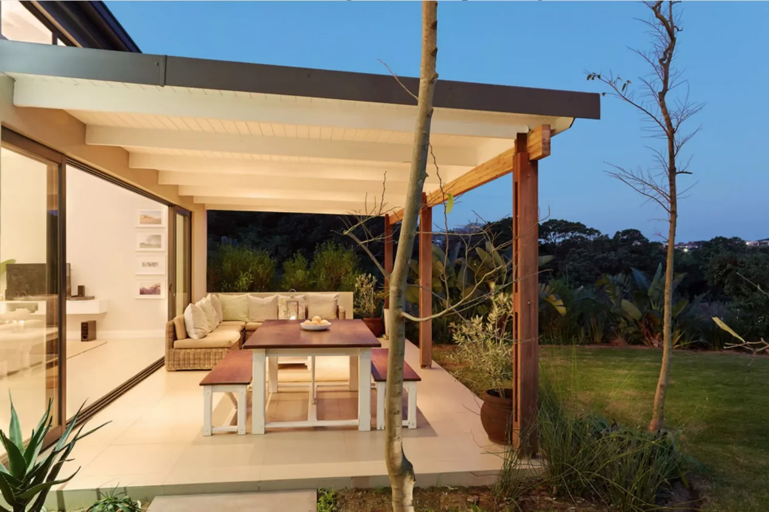50 Stunning Patio Cover Ideas to Transform Your Outdoor Space Use Neutral Finishes