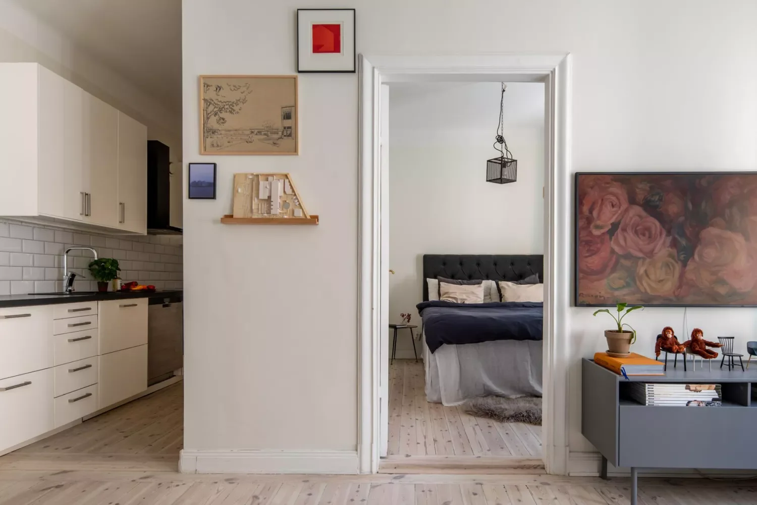 52 Creative Apartment Kitchen Ideas That Keep Your Security Deposit Safe 7 Use Neutral Tones