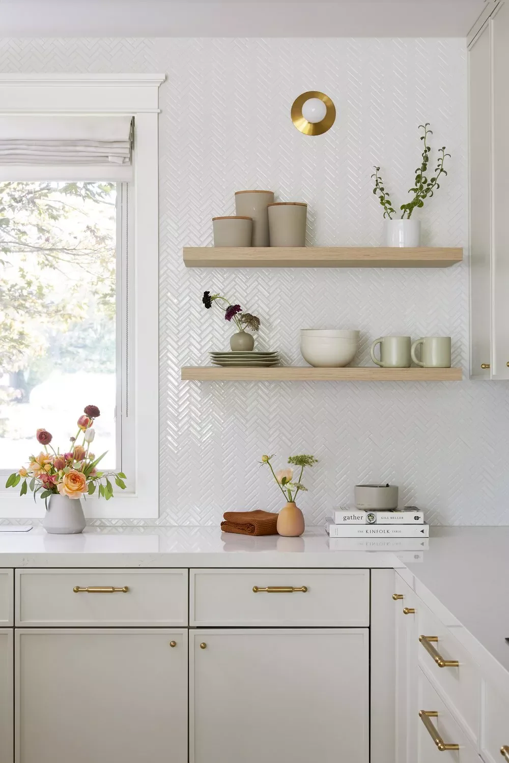 45 Shelf Styling Ideas That'll Transform Your Space Like a Design Pro 5 Use Spring Colors
