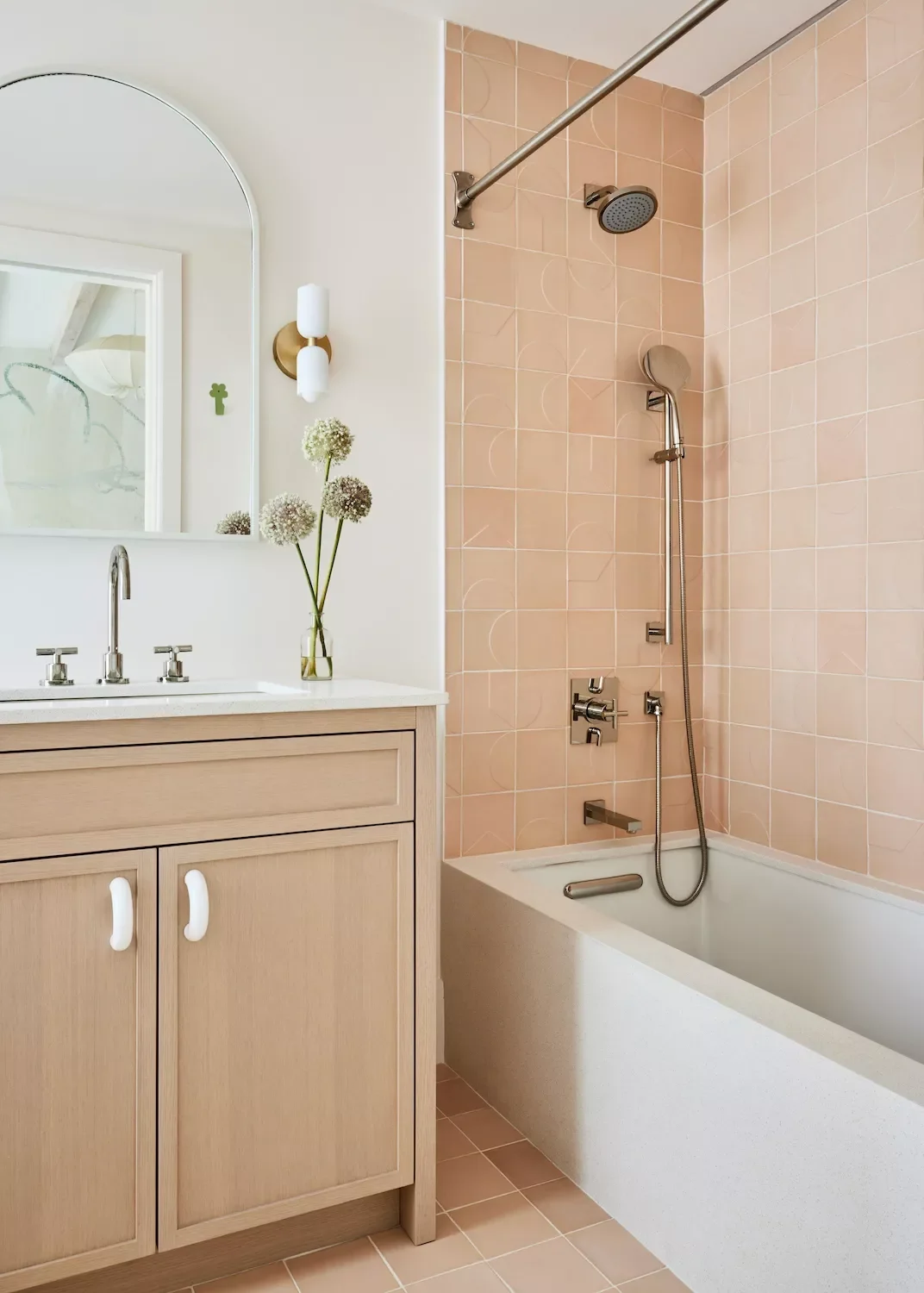 26 Beautiful Bathtub Tile Ideas That'll Transform Your Shower-Tub Into a Designer Masterpiece 3 Use Square Bathtub Tiles