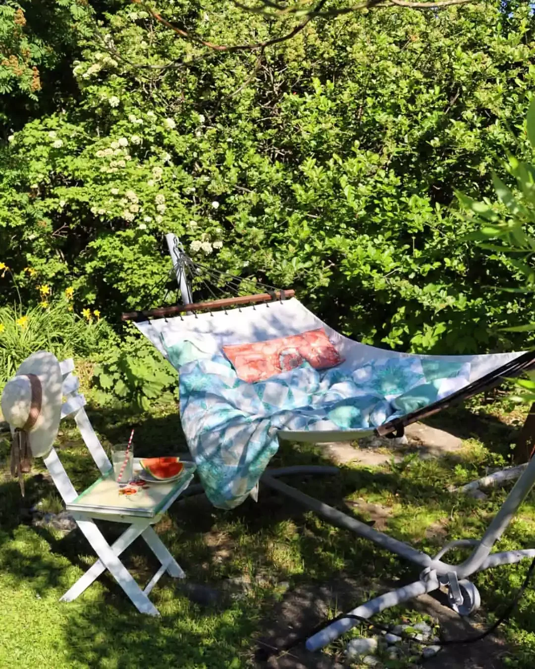 29 Stunning Backyard Hammock Ideas to Create Your Perfect Relaxation Retreat 19 Use What You Have