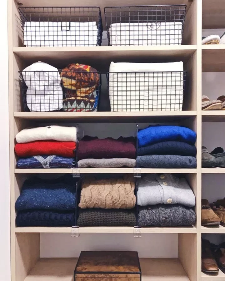 27 Brilliant Small Closet Organization Ideas That Actually Work Use Wire Baskets for Small Items