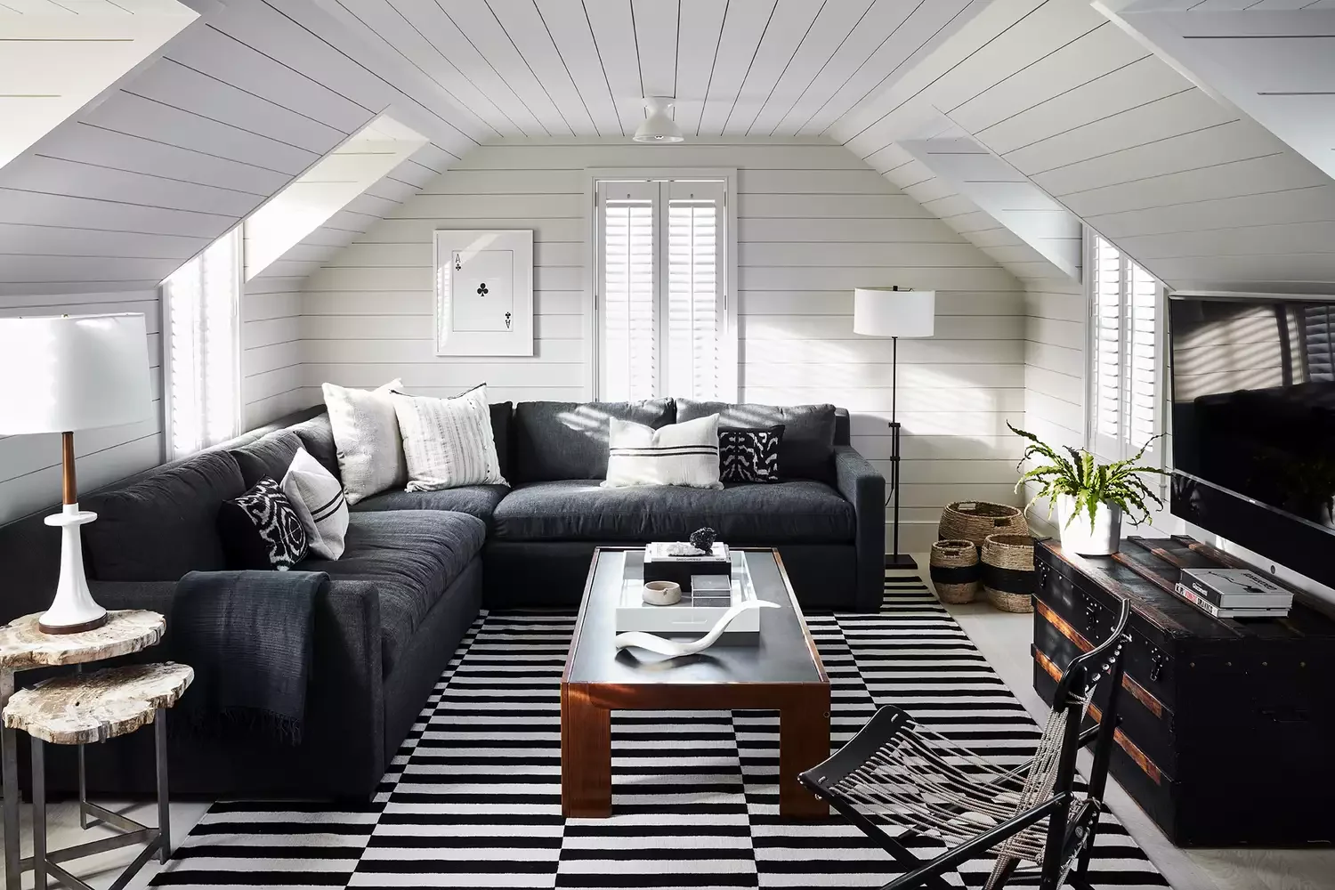 21 Brilliant Ways to Style Your Small Living Room TV Without Compromising Style 21 Use a Black-and-White Palette